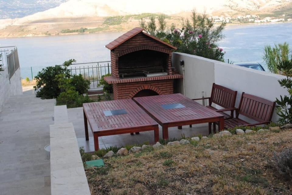 Studio Apartma Pag Blue Ocean 1 With Sea View 帕格 外观 照片